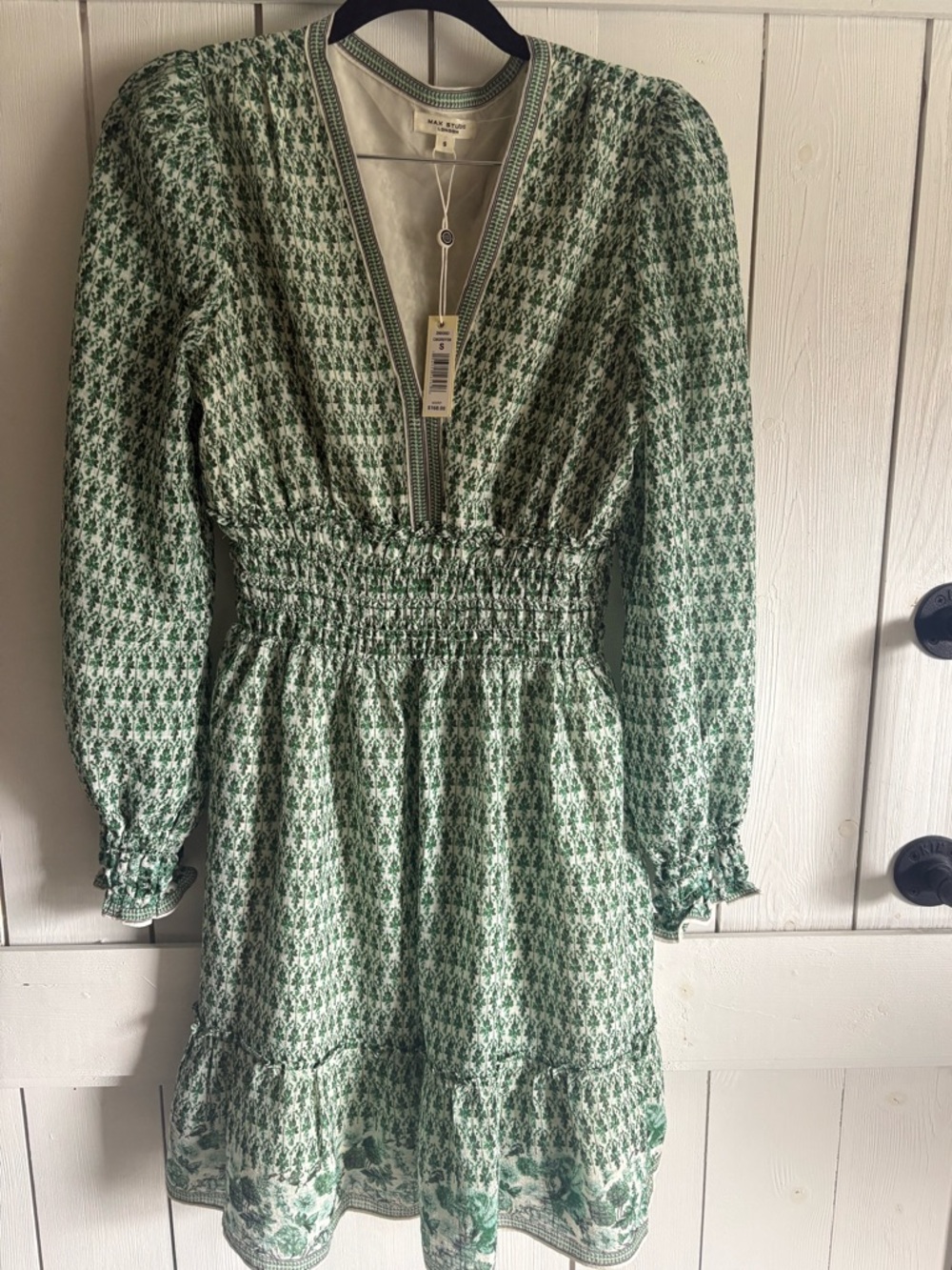 Max Studio Green Patterned Smocked-Waist Long Sleeve Dress